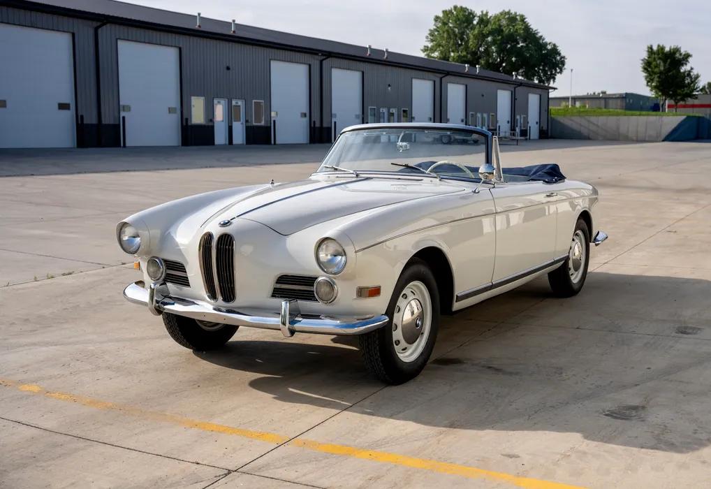 auction image